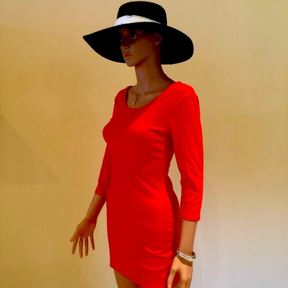 Form fitting Red Dress. (Clearance) - Picture 3 of 5